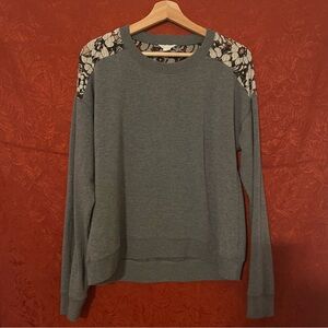 Aeropostale Women's Lace Insert Pullover Sweater Size Medium